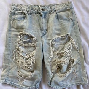 Forever 21 ripped shorts